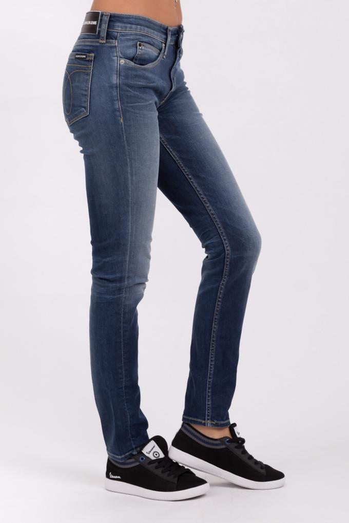  Calvin Klein Kadın Jeans