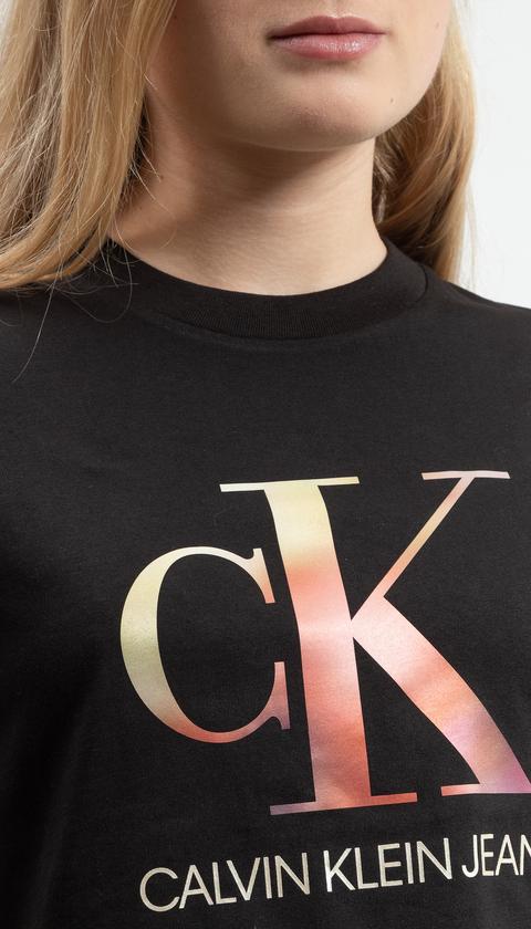  Calvin Klein Satin Bonded Blurred Ck Tee Kadın Bisiklet Yaka T-Shirt